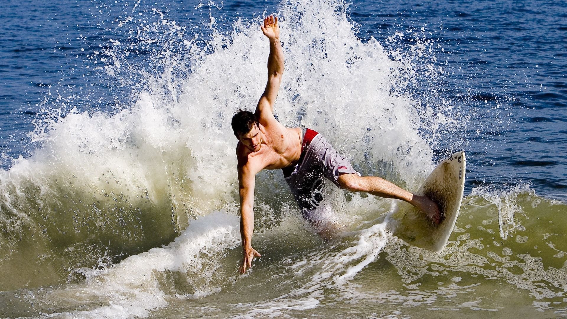 曼城与布莱顿进行决战，胜负悬念，曼城vs布赖顿