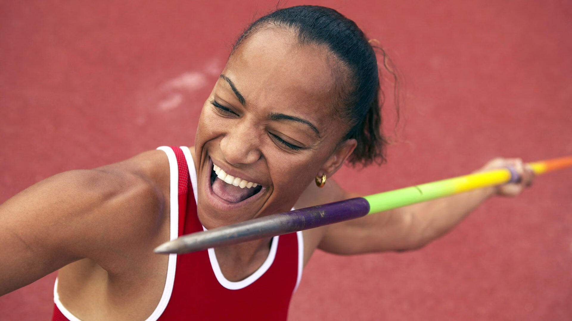 比利亚雷亚尔主场大胜，表现抢眼，比利亚雷亚尔队